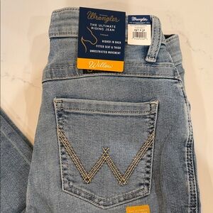 Wrangler Women's Light Blue Boot Cut Jeans